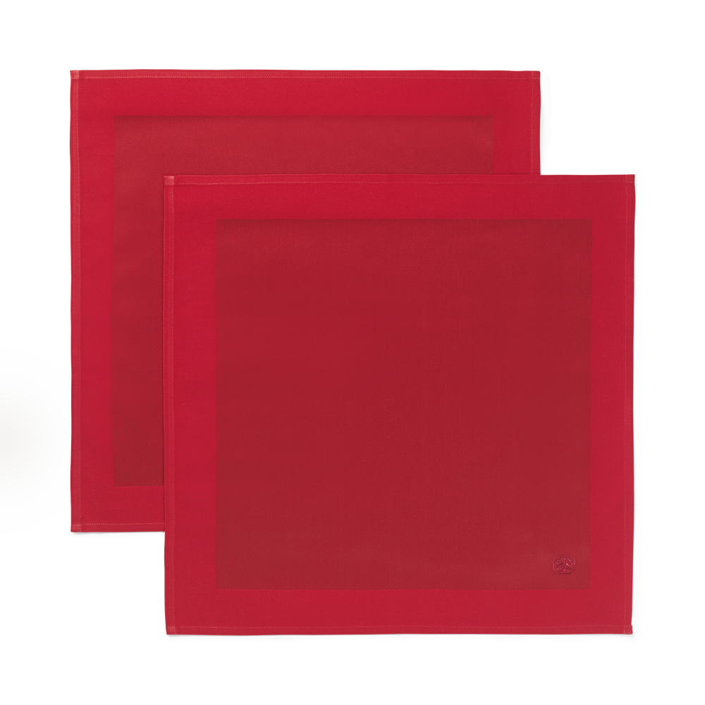 2 Damasten servetten met geborduurd logo