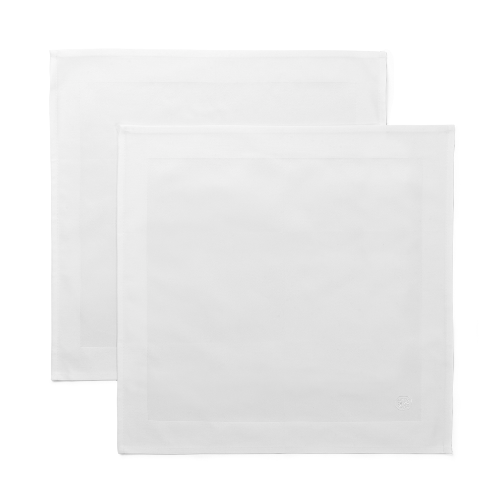 2 Damasten servetten met geborduurd logo