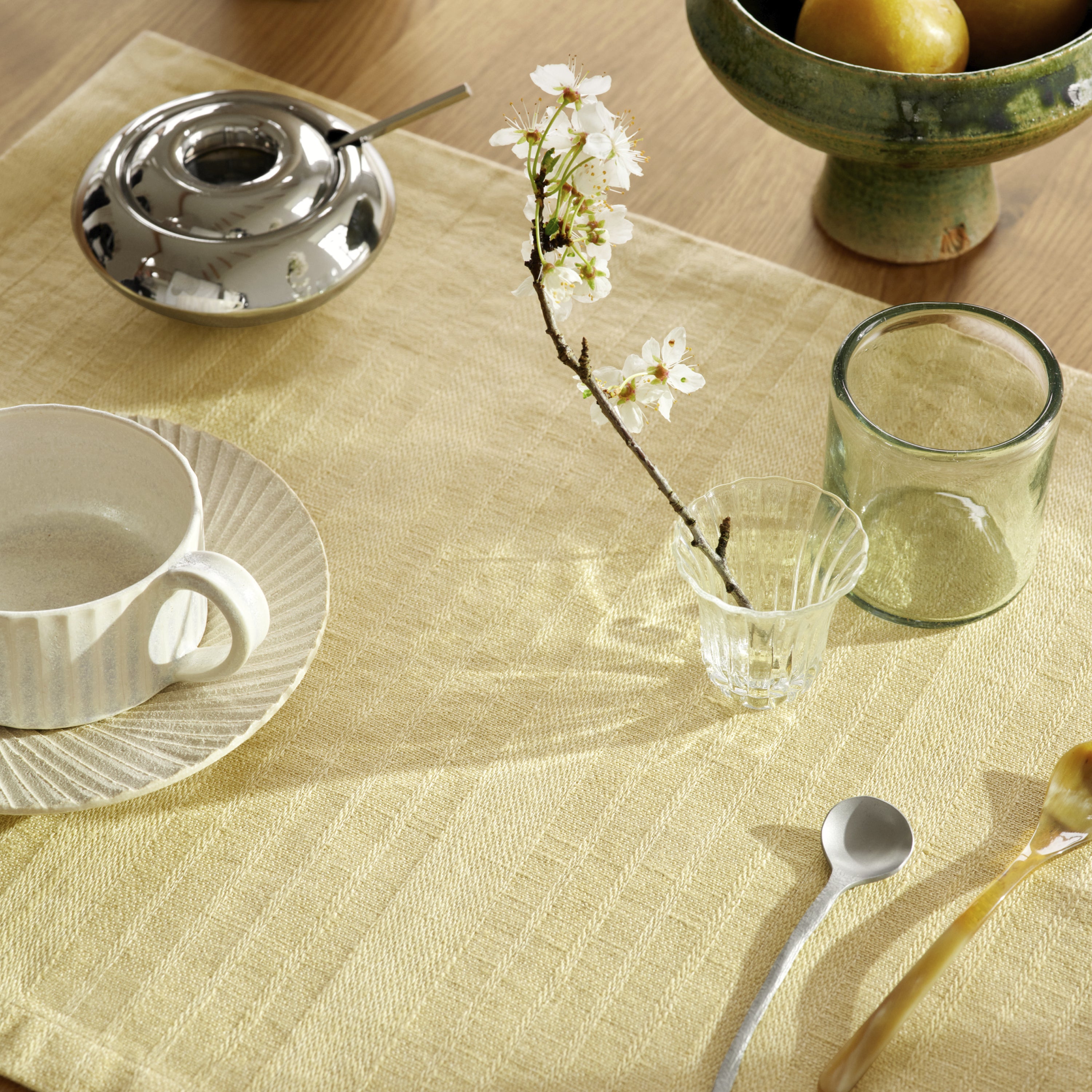 2 placemats