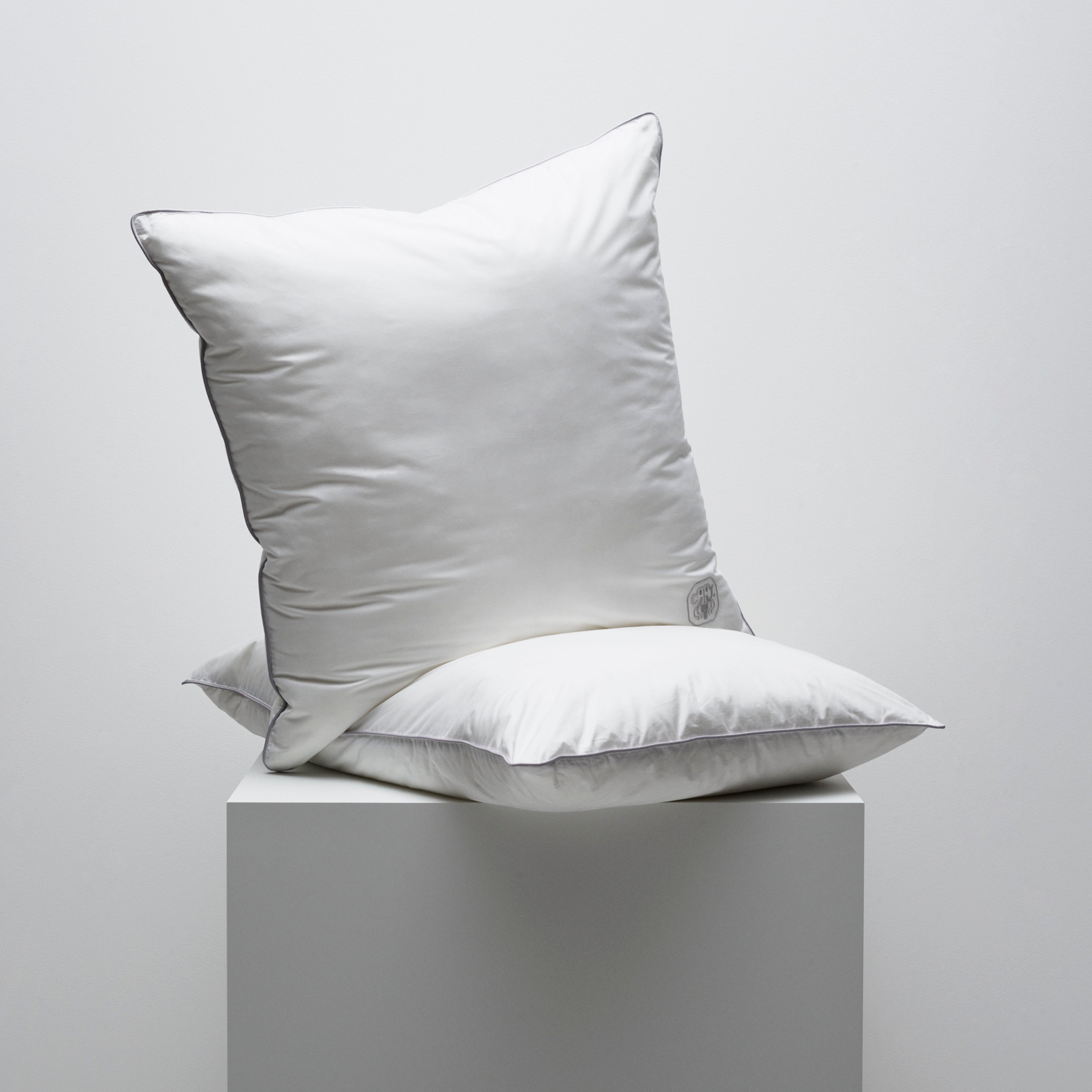 Hoofkussen High, 50x70 cm